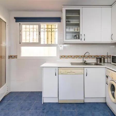 Apartment Cyv Great Views And Your Own Bbq *